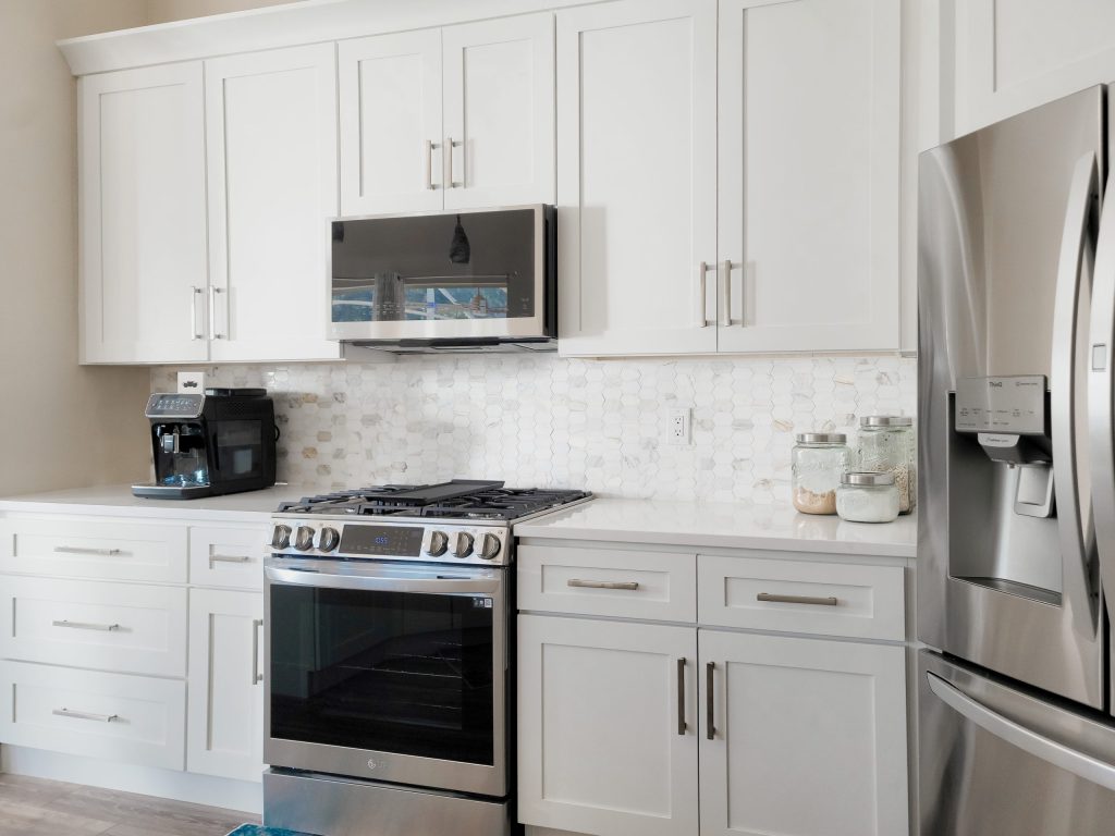 Kitchen and Bath Remodel by Carr Cabinets (10)